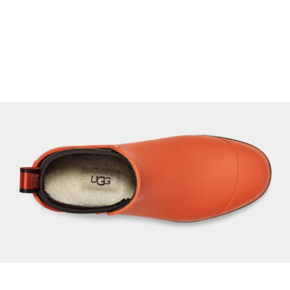 UGG Droplet Rain Boot - Picture 2 of 8